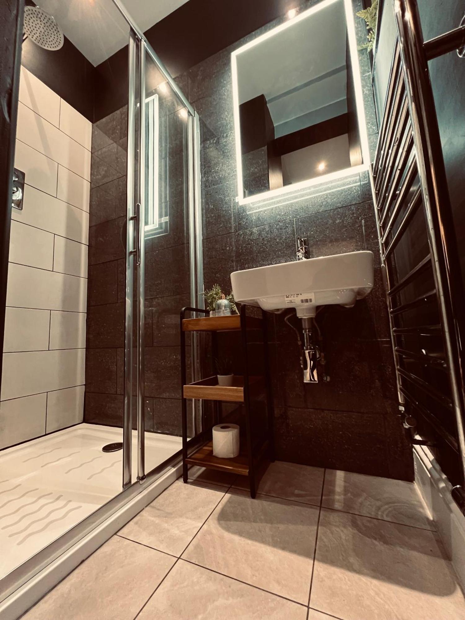 8, St Marys , Private Double Ensuite Room Truro Luaran gambar
